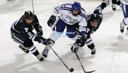 归化球员助力中国足球崛起，未来可期