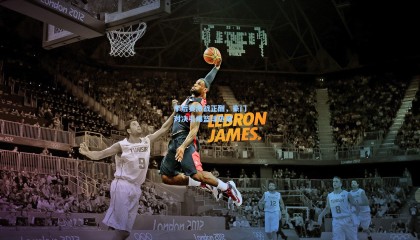 季后赛激战正酣，豪门对决引爆篮球热潮