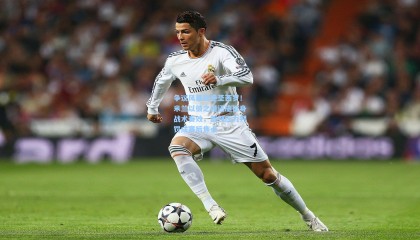 争议风暴席卷圣西罗！米兰以彼之道还施彼身战术奏效，裁判压力判罚成赛后焦点